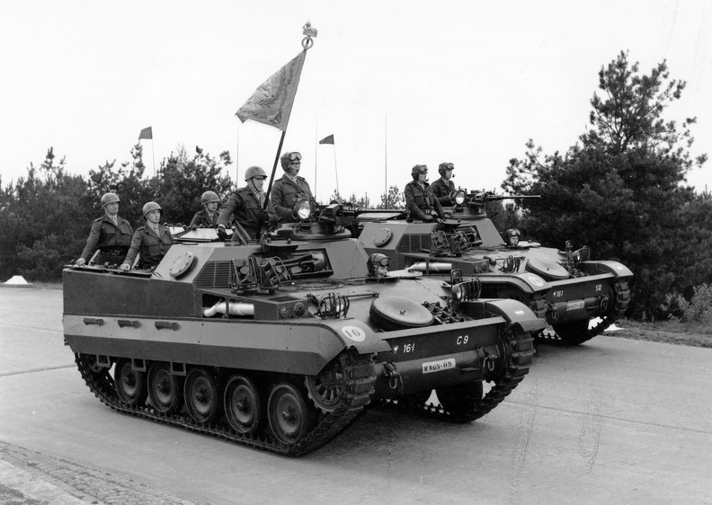 wapenschouw 1965-3.jpg