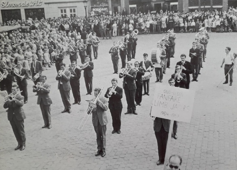 demonstratie fanfare 1967.JPG