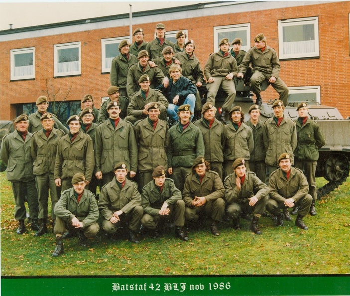 bataljonsstaf 1986 met oa lkol rietveld.jpg