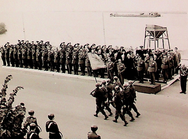Parade afscheid_05.jpg