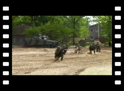 Landmachtdagen 2012 Oirschot Cv90 Limburgse jagers