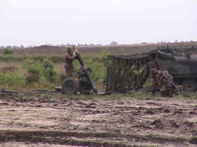 Laatste_schot 120 mm mortier 8 juli 2004